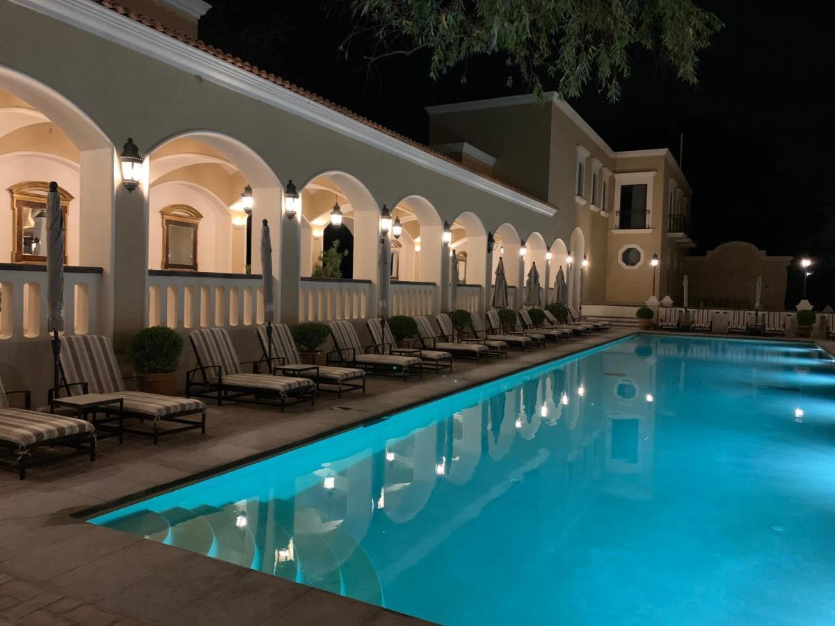טקיסקיאפן Villa Antigua מראה חיצוני תמונה