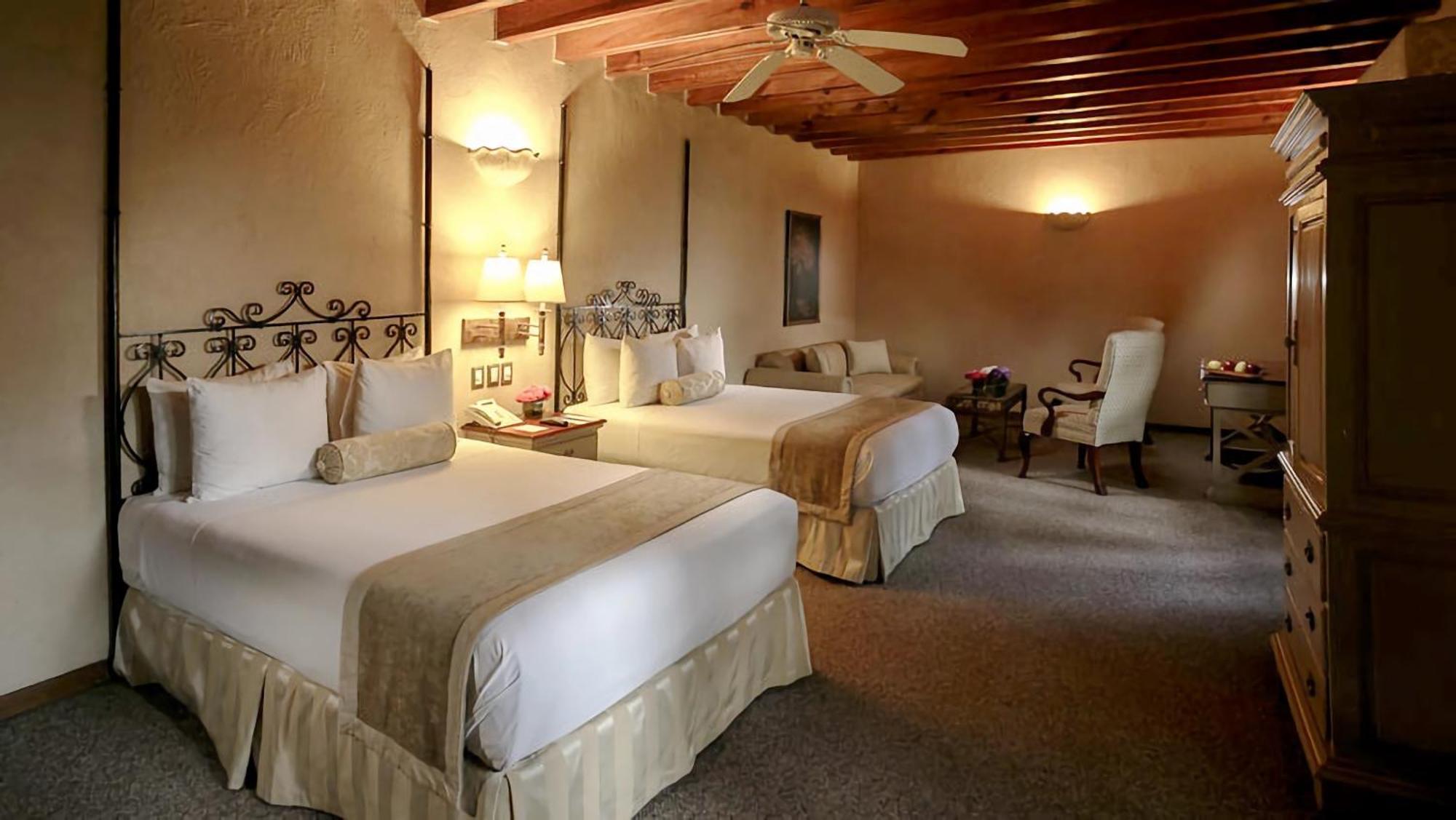 טקיסקיאפן Villa Antigua מראה חיצוני תמונה